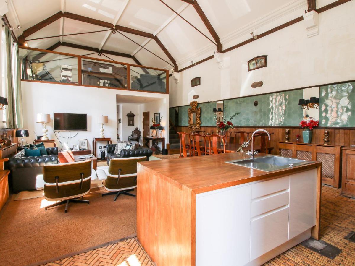 Chetwynd Lodge Stafford Esterno foto