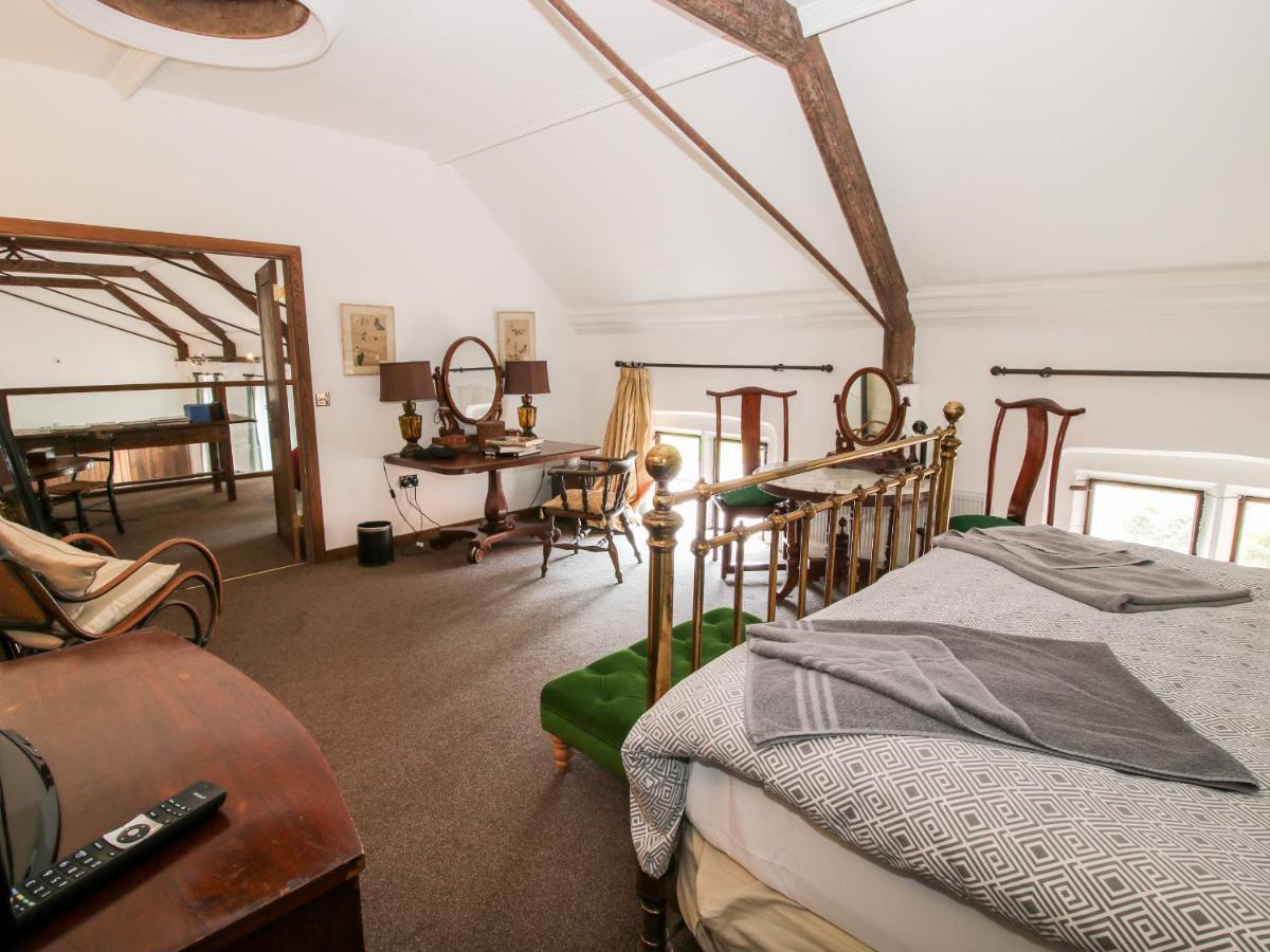 Chetwynd Lodge Stafford Esterno foto