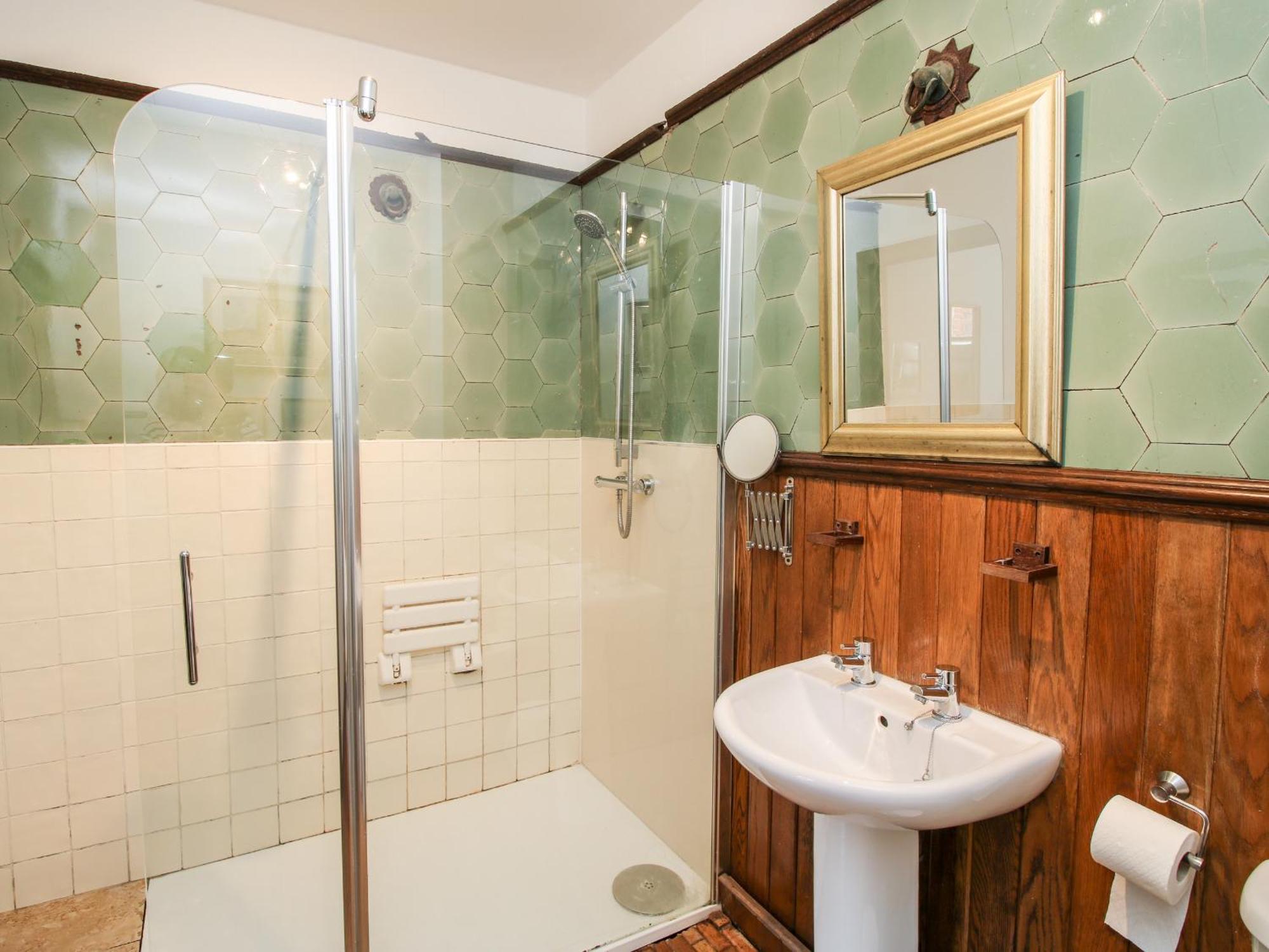 Chetwynd Lodge Stafford Esterno foto