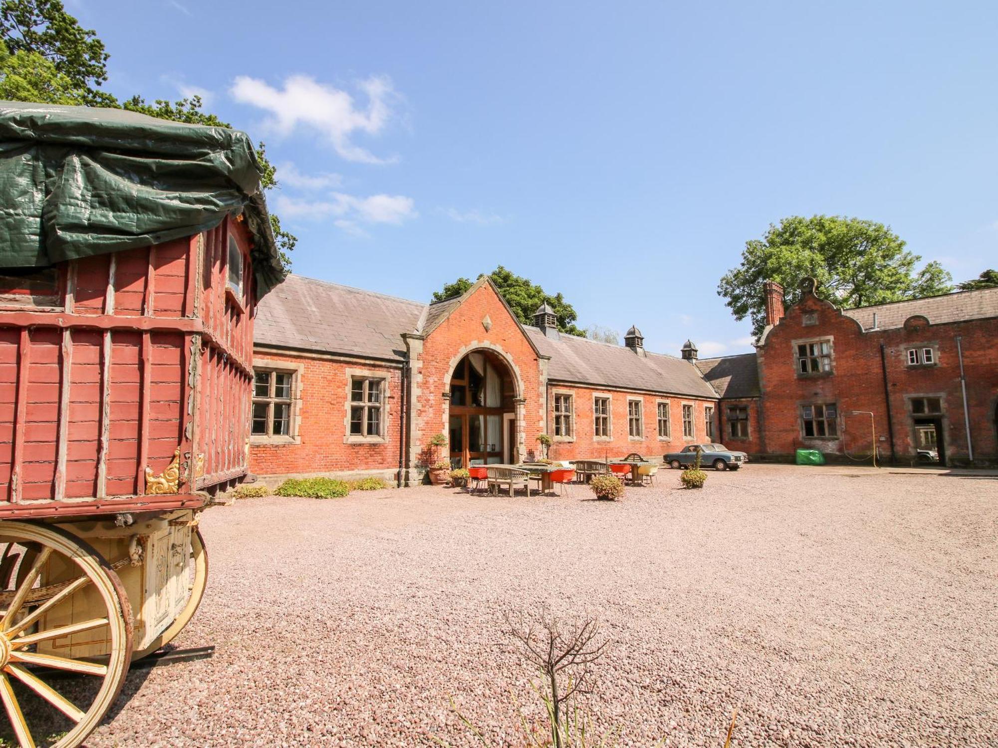 Chetwynd Lodge Stafford Esterno foto